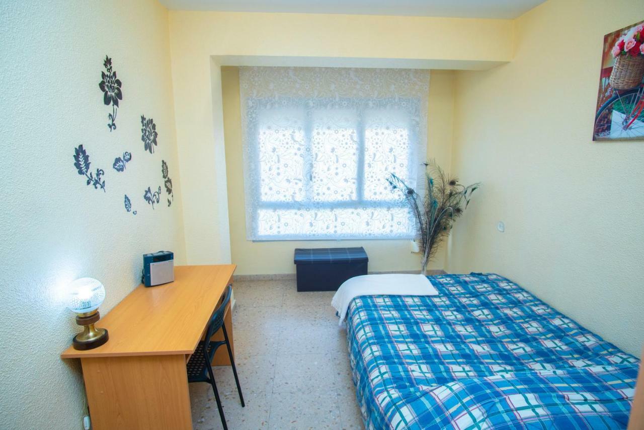 Apartamento cómodo a 10 min del centro Alicante Exterior foto